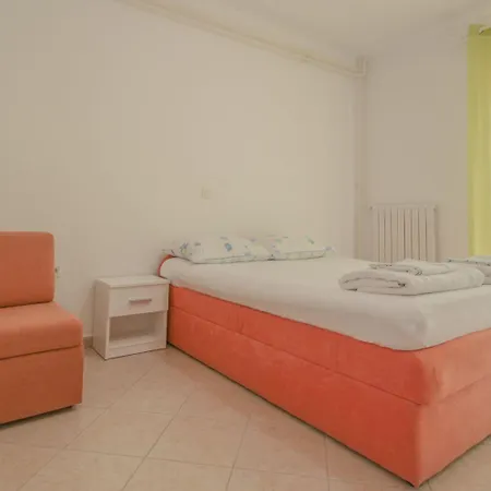 Apartman Komfortables Nur 400 Meter Zum Strand Mit Grillbereich, Terrasse, Wifi *
